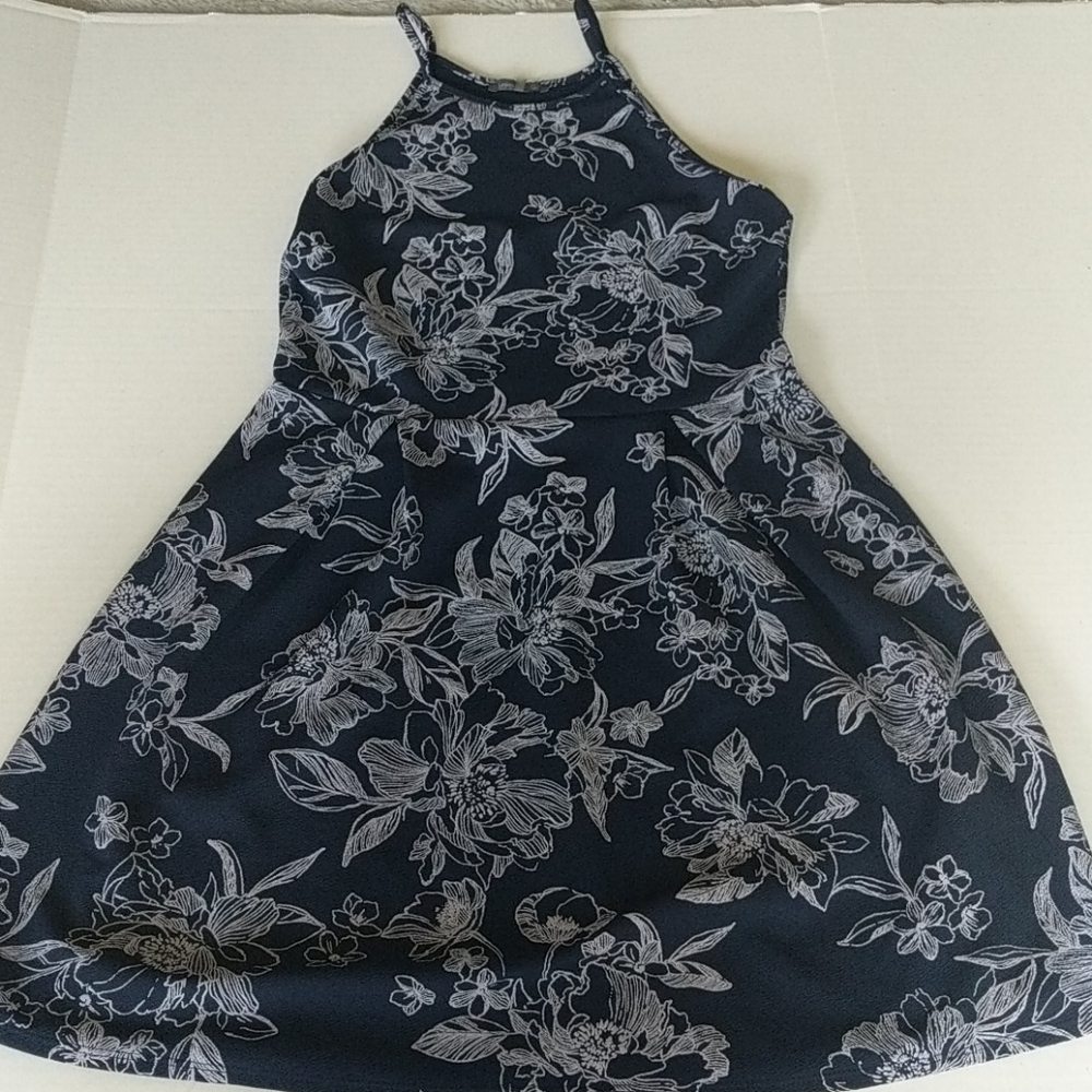 Soprano Floral Pattern Dress